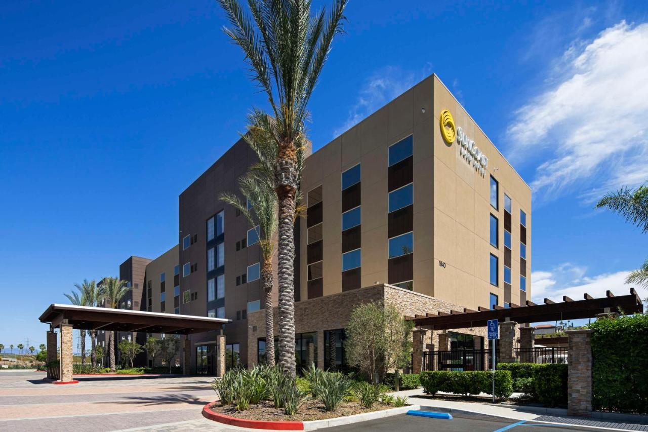 Suncoast Hotel Anaheim, Tapestry Collection By Hilton Dış mekan fotoğraf