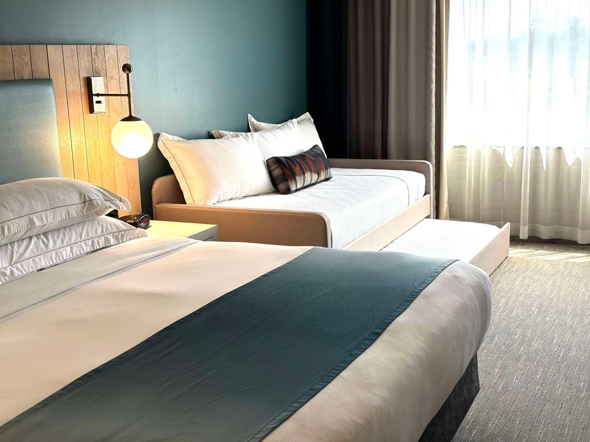 Suncoast Hotel Anaheim, Tapestry Collection By Hilton Dış mekan fotoğraf